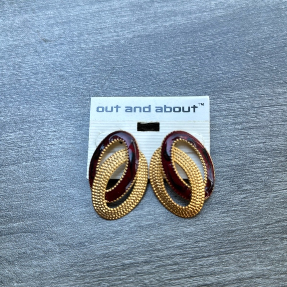 Out and About Vintage Oval Earrings